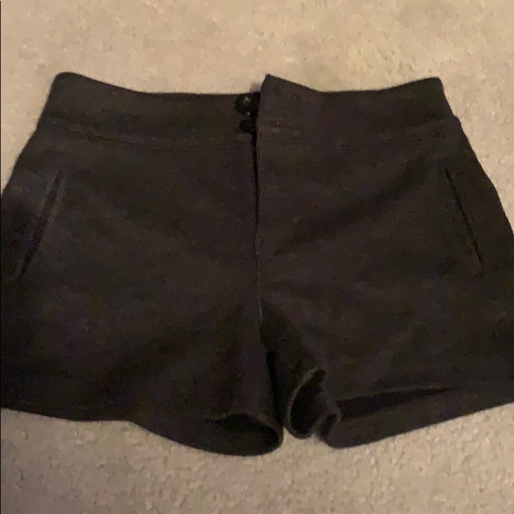 GAP Kids plain thick knit shorts 12 like new
